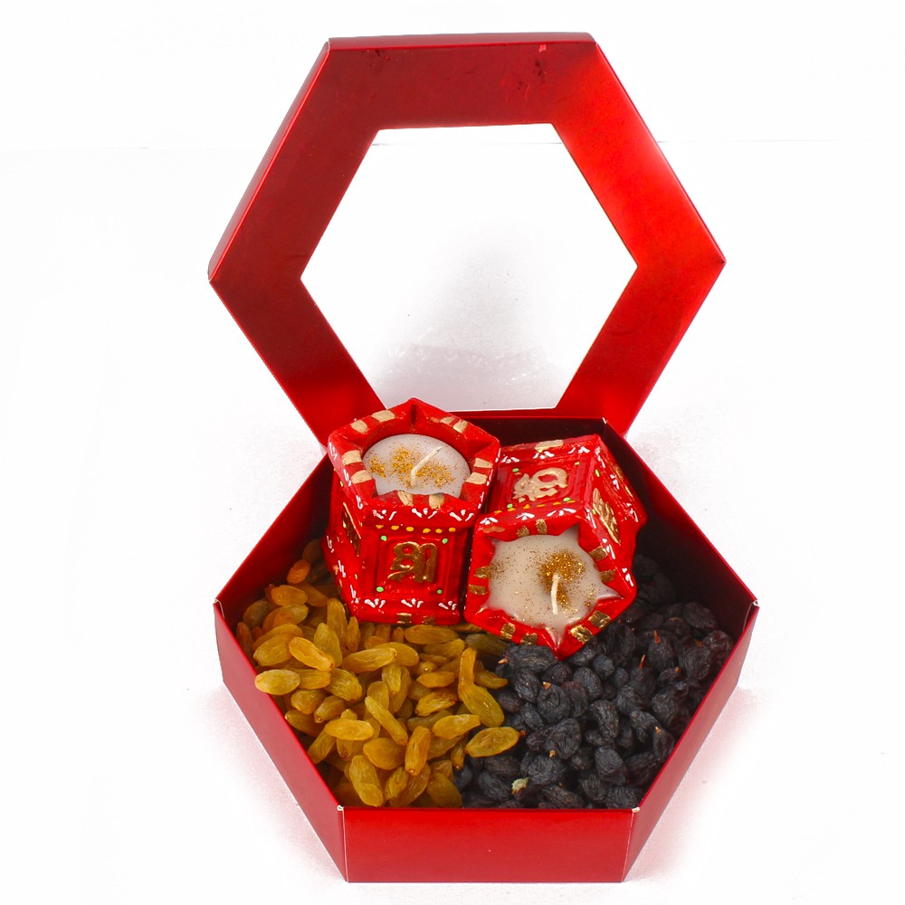 assorted-flavour-raisin-gift-box-with-2-tulsi-pot-earthen-diya