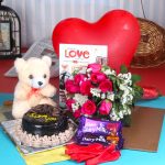 Valentine Gift Hampers Online