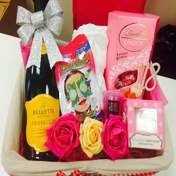 Exclusive Hampers