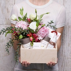 Fresh Flower Hampers