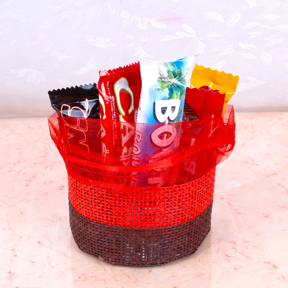 Rakhi Thread with Imported Chocolates