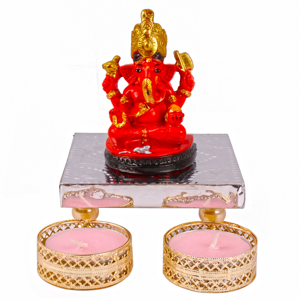 Sidddhivinayak Ganesh idol with 2 Designer Diya
