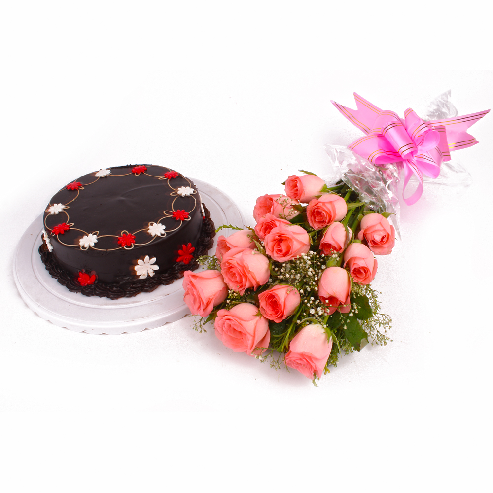 Eggless Chocolate Cake with Bouquet of Fifteen Pink Roses