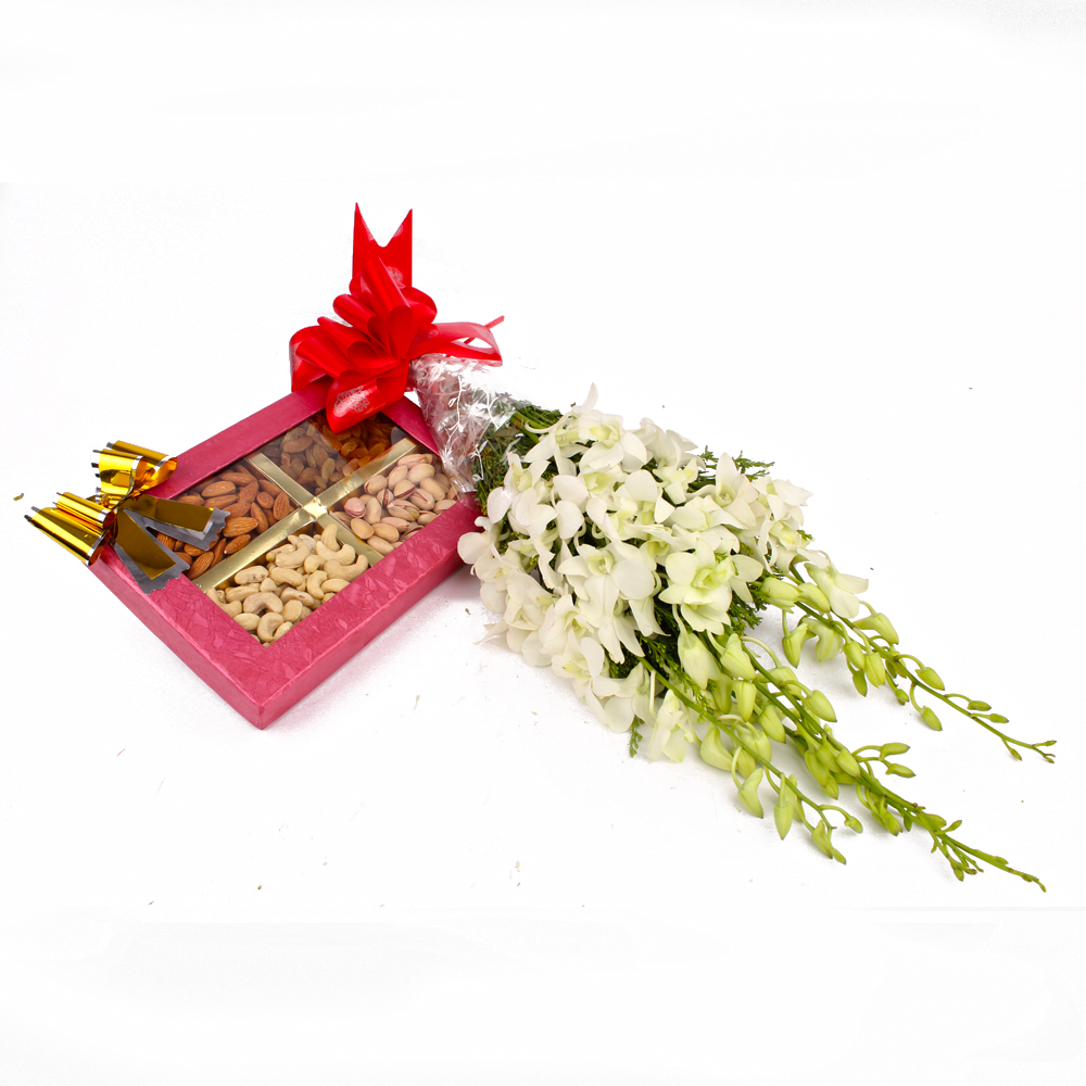 White Orchids with 500 Gms Assorted Dryfruits