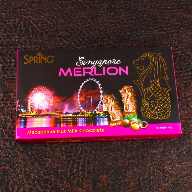 Spring Merlion Macadamia Nut Milk Chocolate