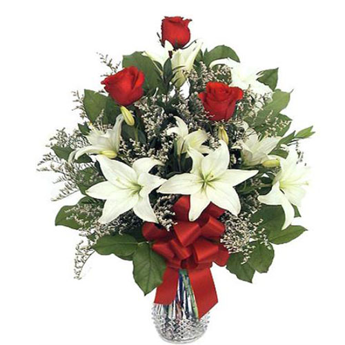 Vase Of  Romantic Roses With Lilies