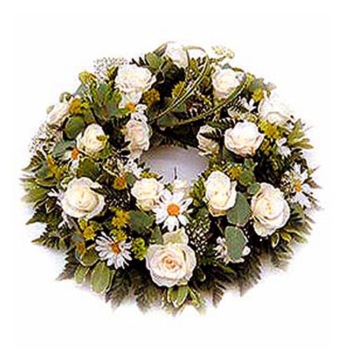 30 White Flowers Wreath