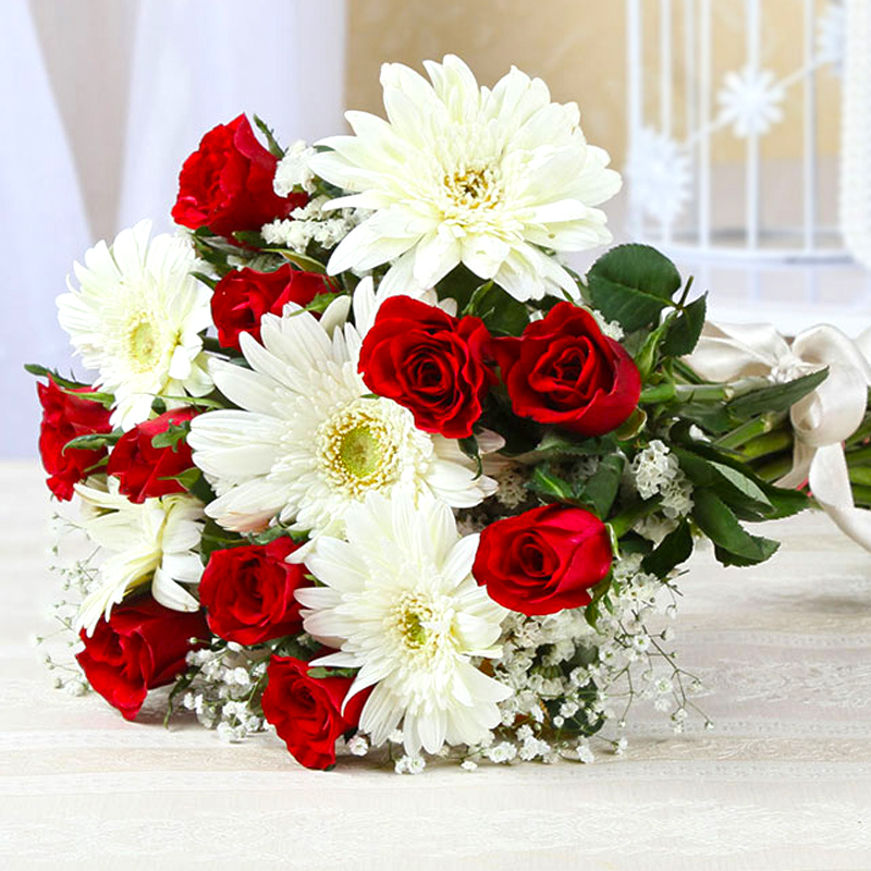 Fresh Red Roses and White Gerberas Bouquet