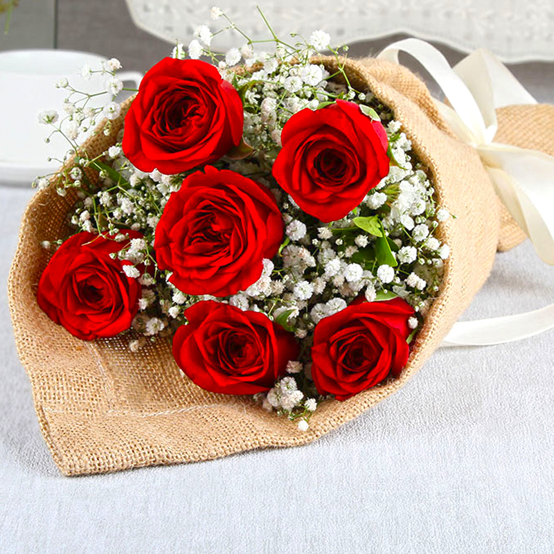 Exclusive Romantic Red Roses Bouquet @ Best Price ...