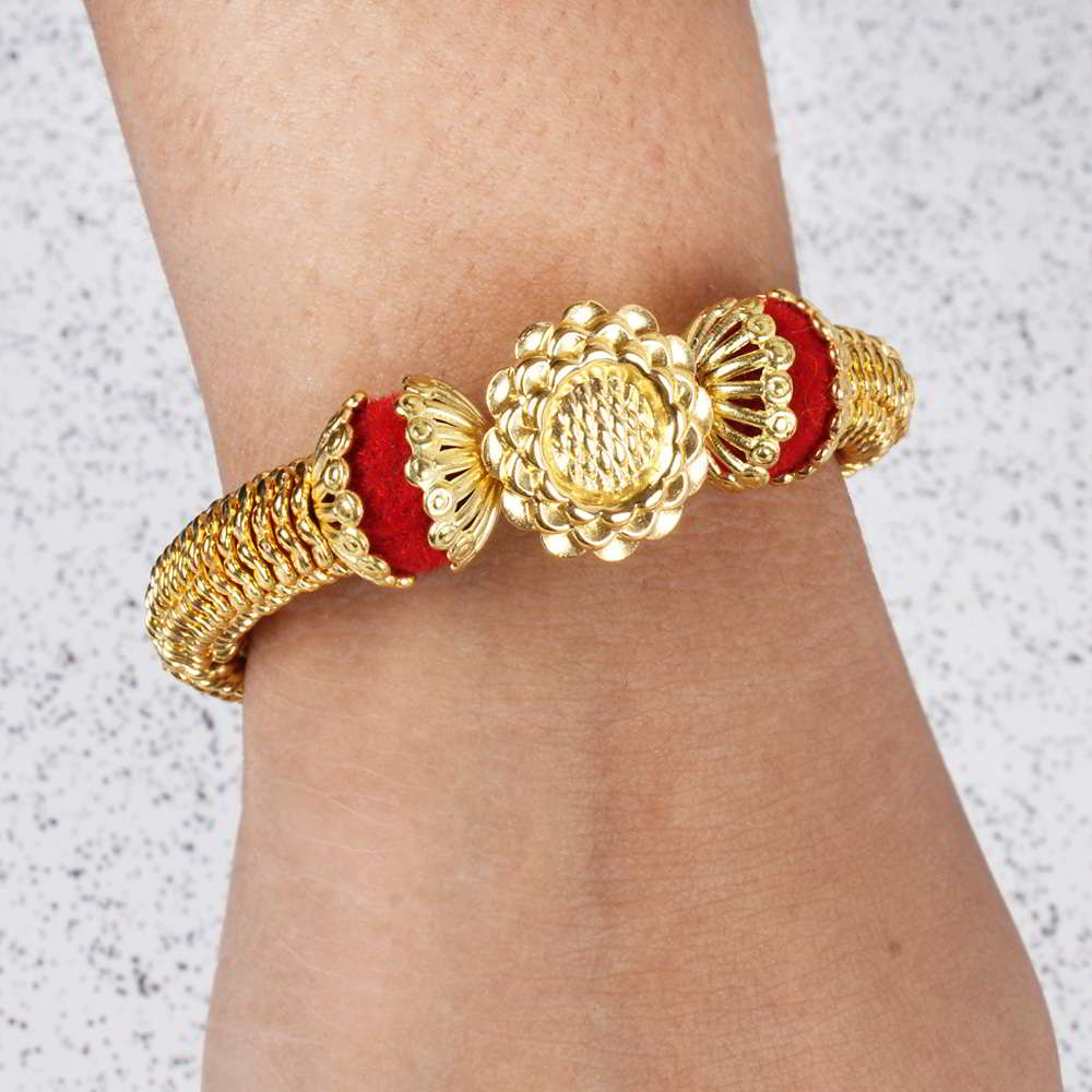 Golden Glossy Lumba Kada for Bhabhi