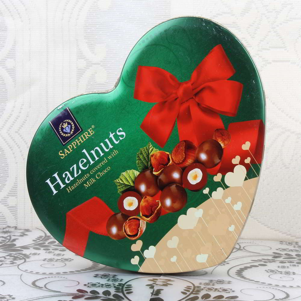 Hazelnuts Chocolate Pack with Pair of Rakhis