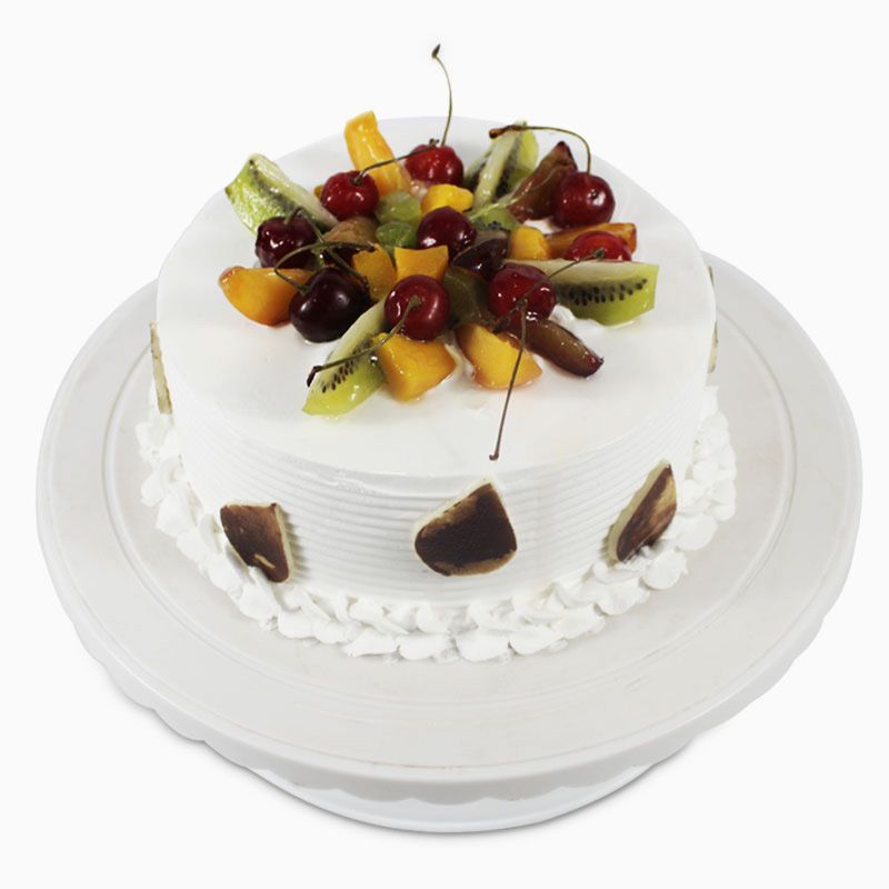 Attractive Fresh Fruit Cake