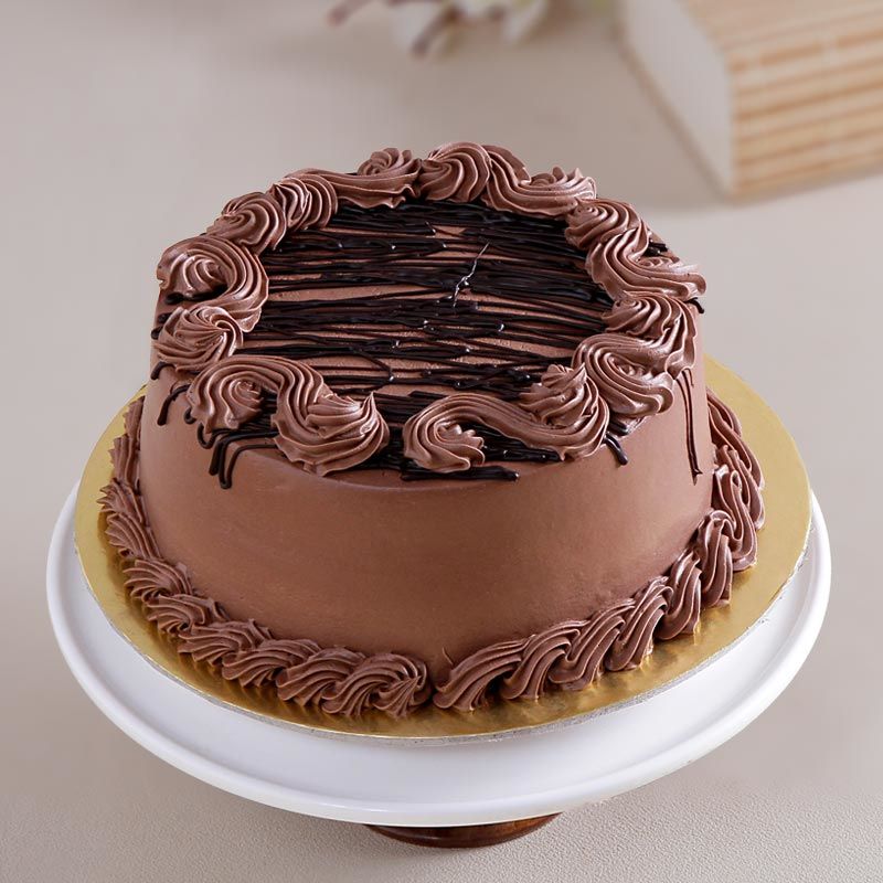 Chocolate Cream Cake Online at Best Price | YummyCake