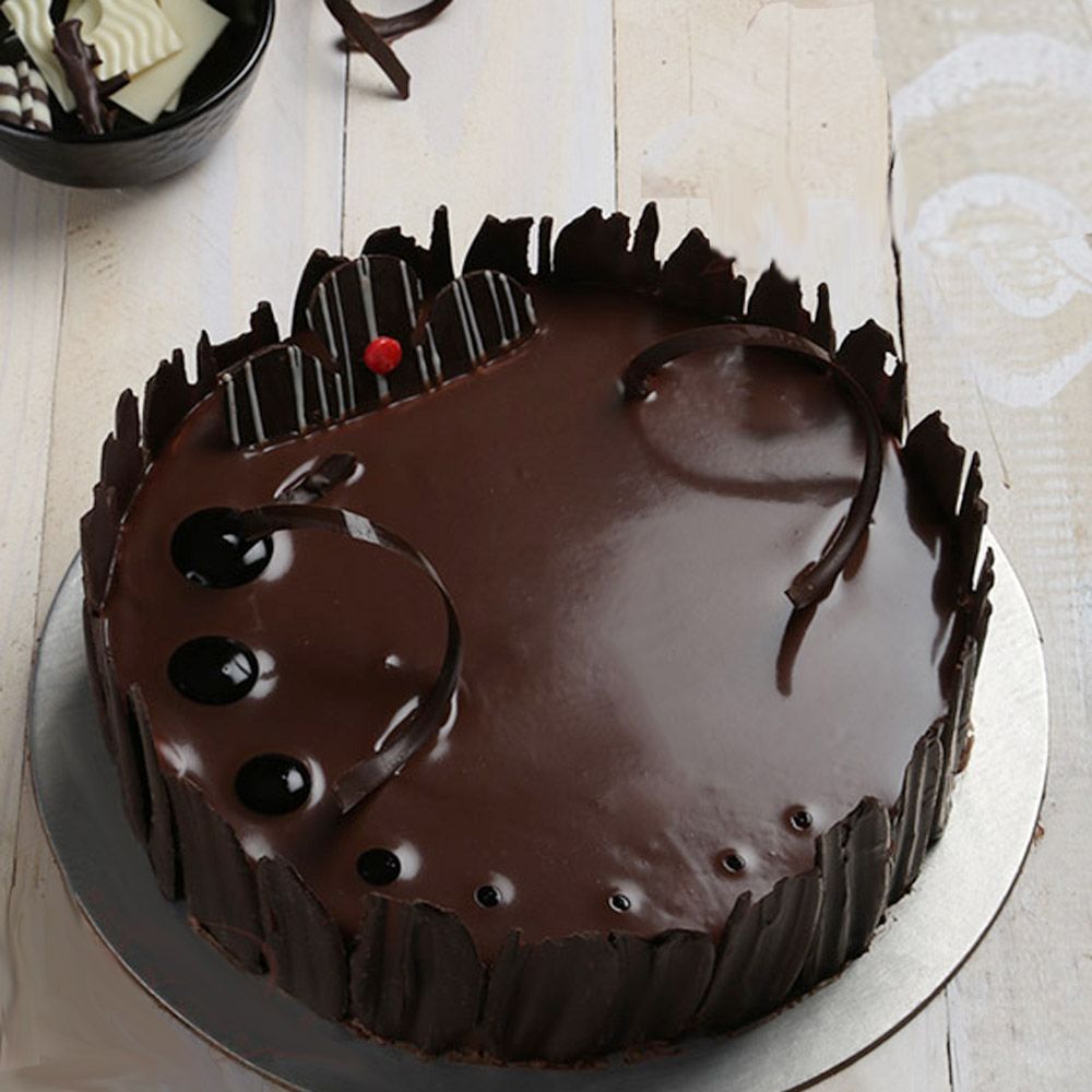 Dark Eggless Chocolate Cake
