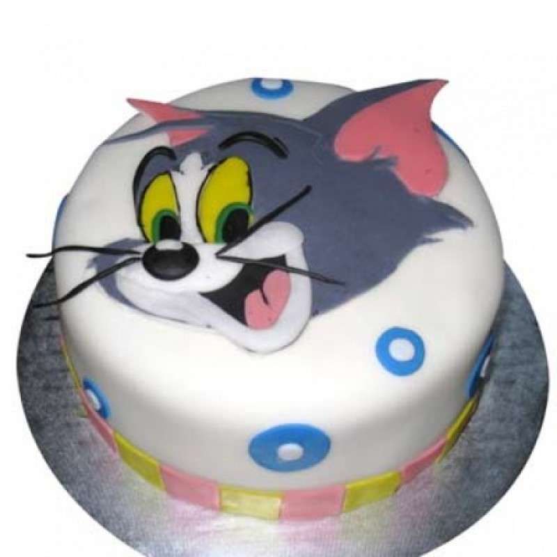 Tom Cartoon Face Shaped 3D Cake