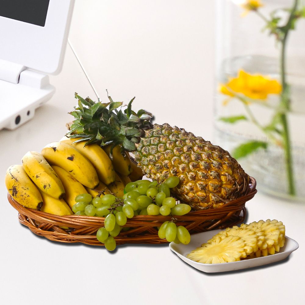 Assorted Fresh Fruits Basket