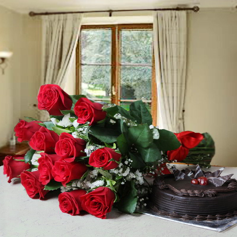 Red Roses and Cake Combo