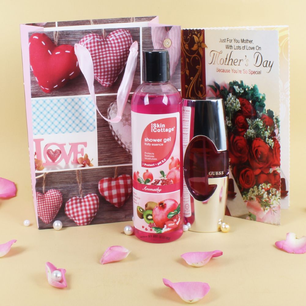 Body Care Gift Combo with Mother Day Greeting Card