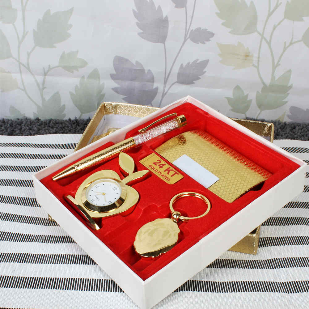 Gold Plated Gift Items Hamper
