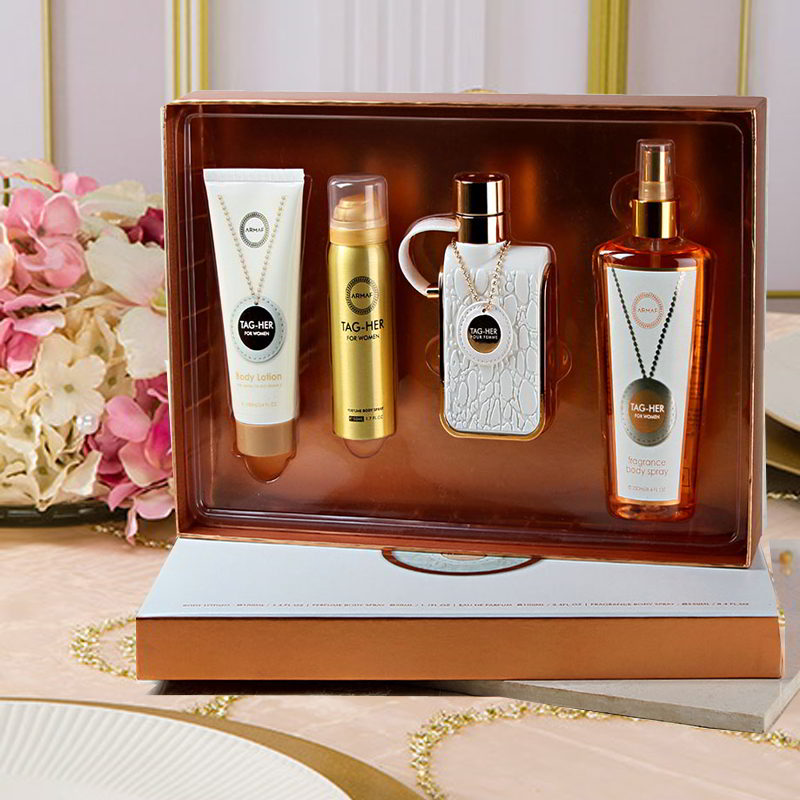 Tag-Her Gift Set For Women