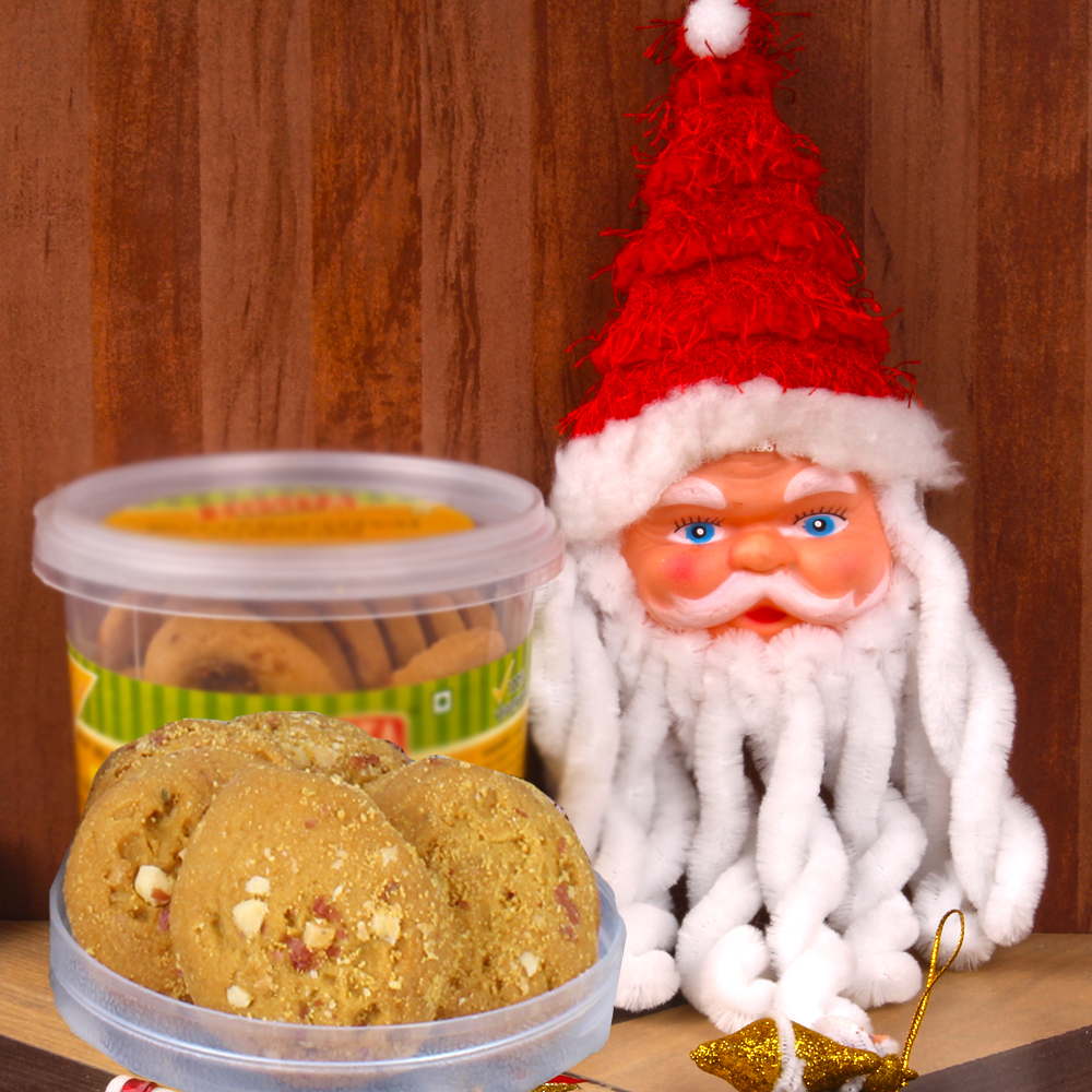 Cute Santa Face Hanging with Butterscotch Cookies