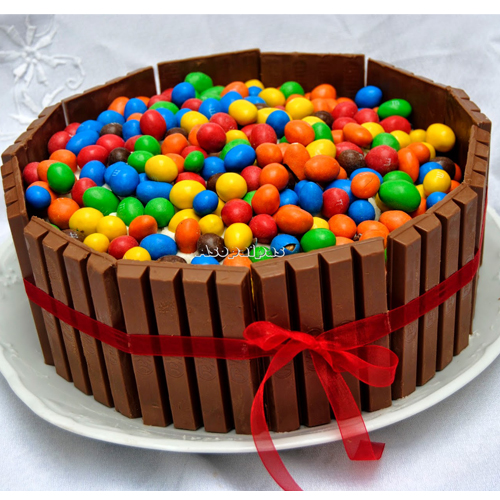 Kit Kat Chocolate Cake