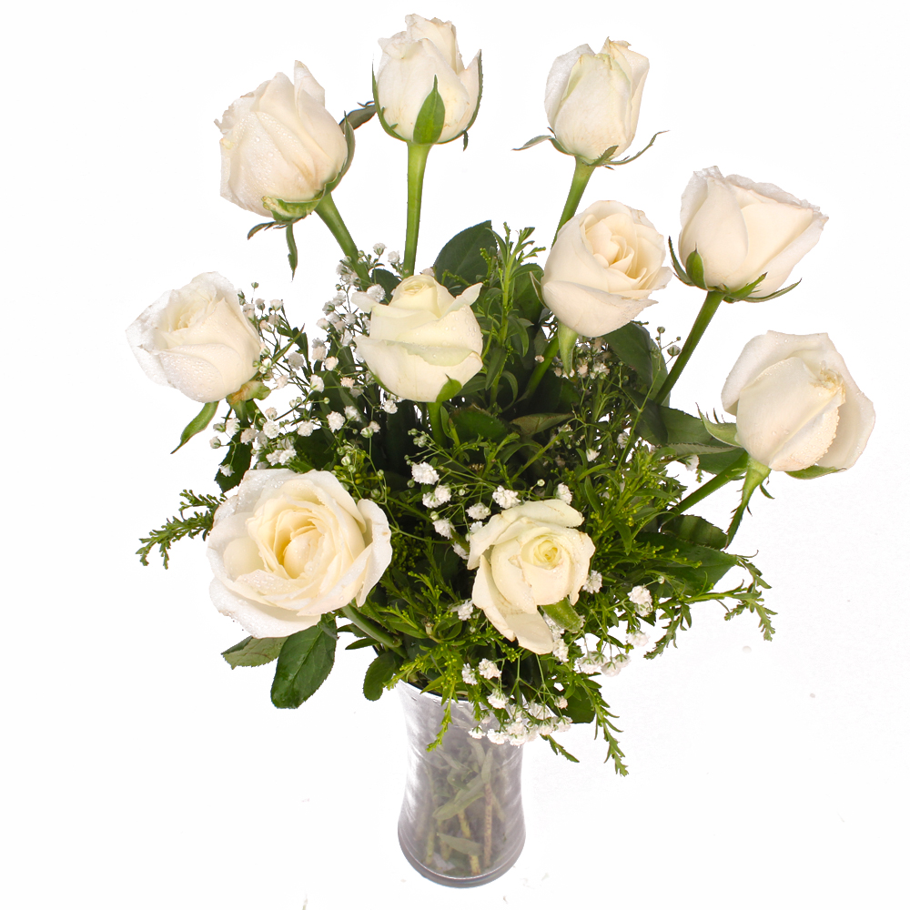 Specious Ten White Roses Vase