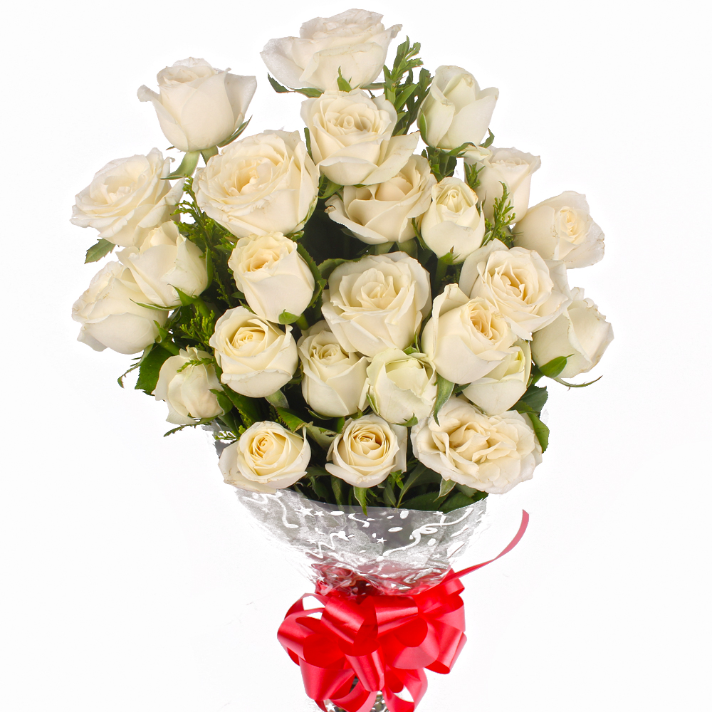 Garden Fresh 25 White Roses Bunch