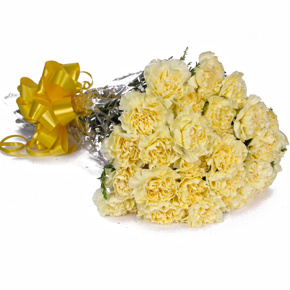 Bouquet of 23 Yellow Carnations with Cellophane Packing