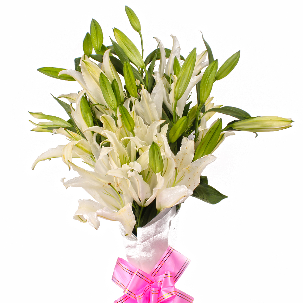 Fifteen White Exotic Lilies Hand Bunch