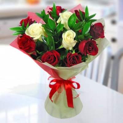 Red and White Color Roses Bouquet