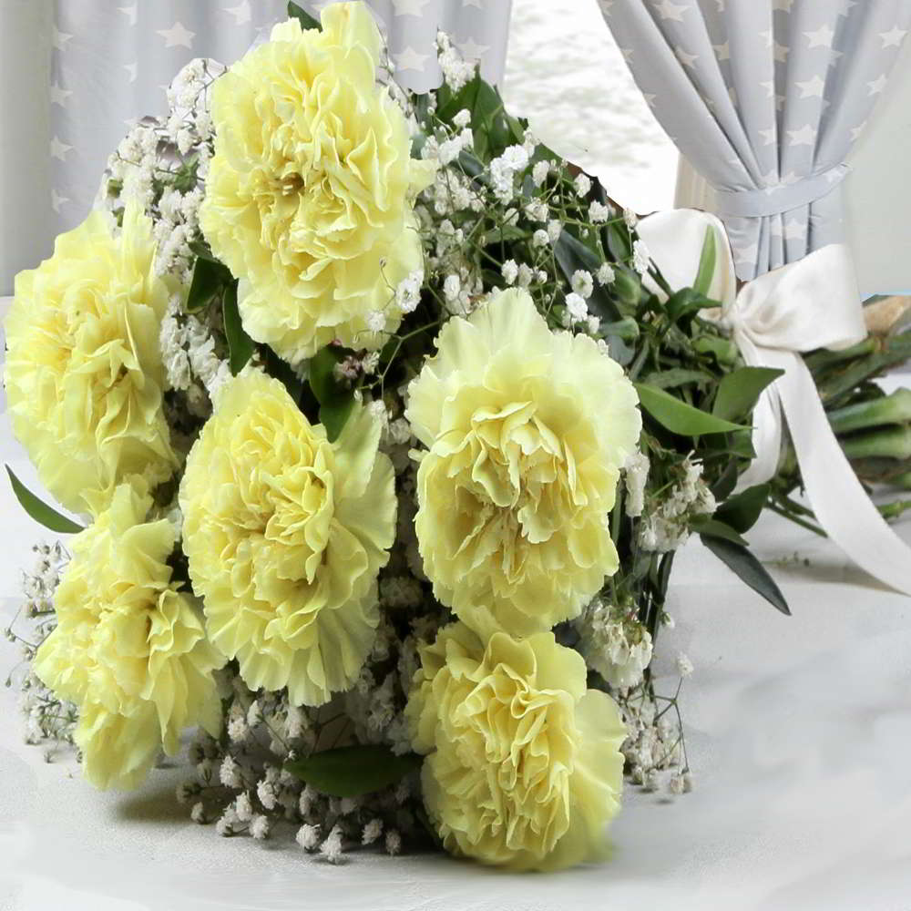 Bouquet of Six Yellow Carnations