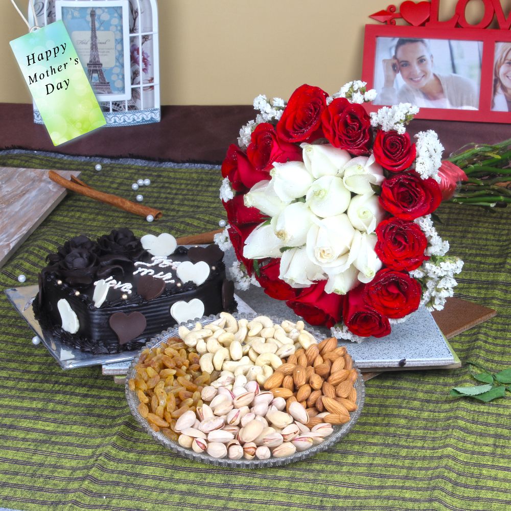 Exclusive Roses with Chocolate Cake and Mixed Dryfruits