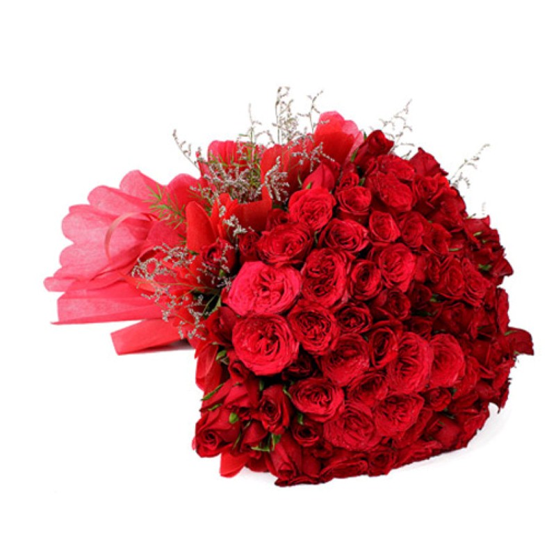Hand Bouquet of 50 Red Roses For Valentine Day