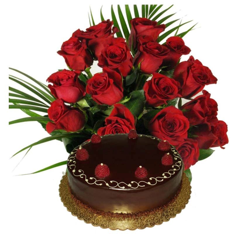 Eggless Chocolate Cake with Red Roses Bouquet For Valentines Day