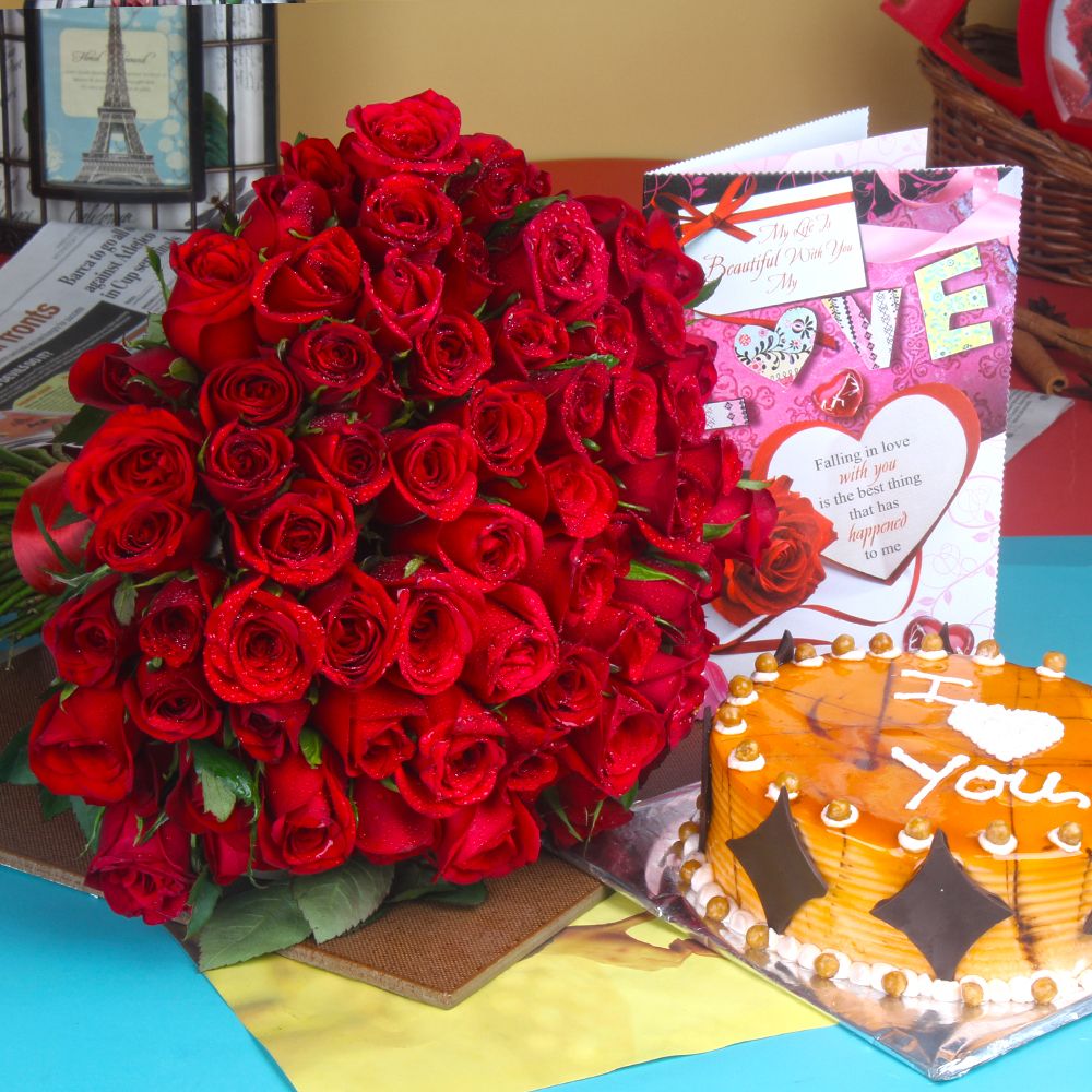 Red Roses Bouquet with Butterscotch Cake and Love Card