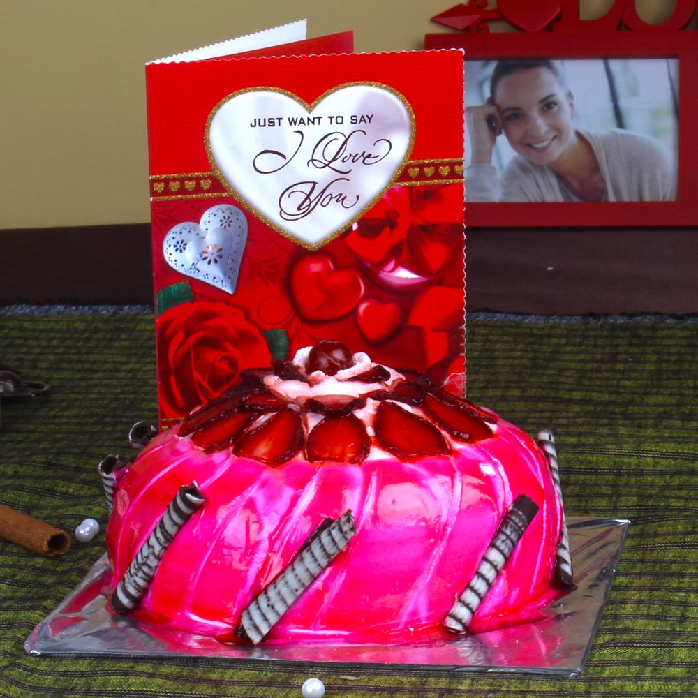 Valentine Strawberry Cake with Love Card