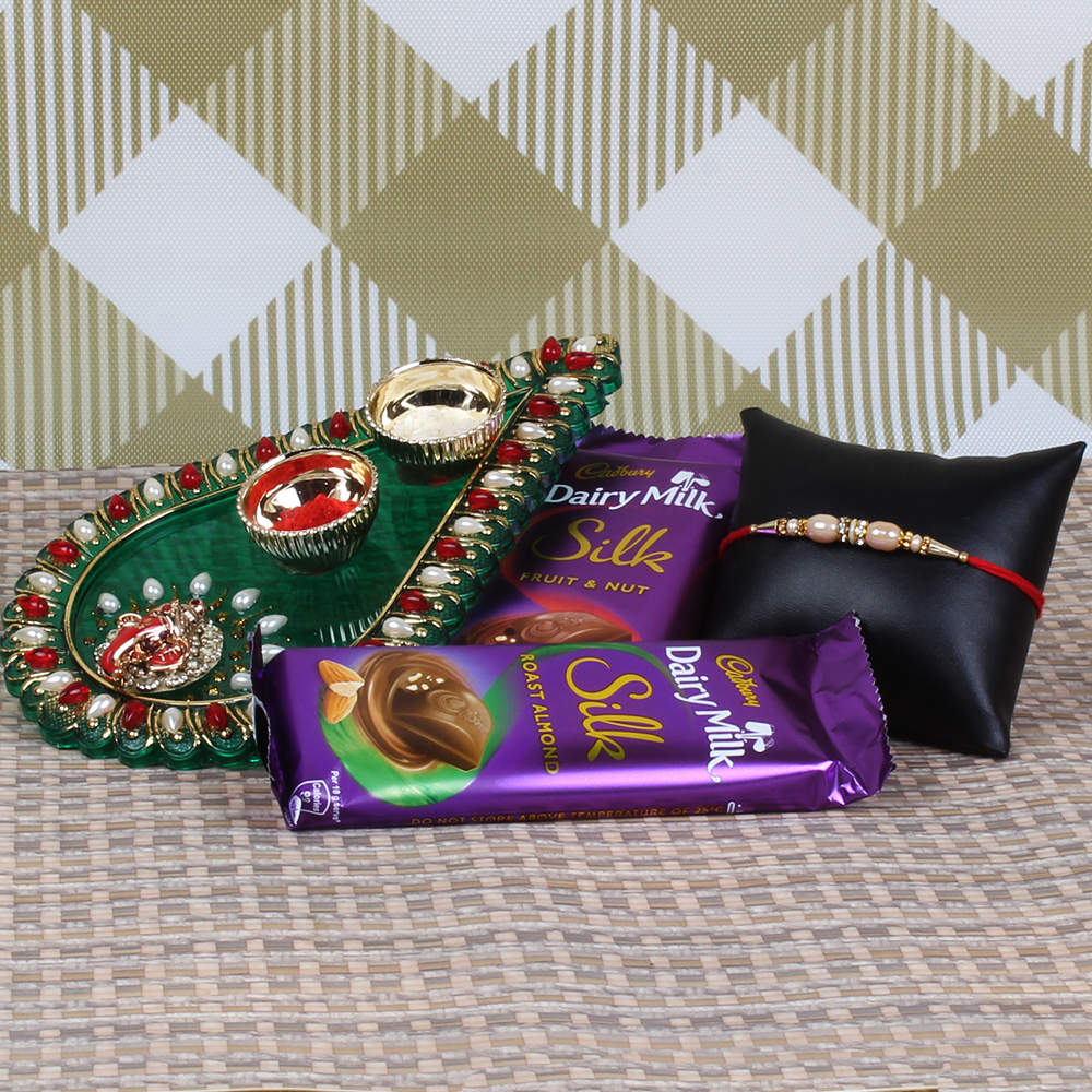 Attractive Rakhi Puja Hamper