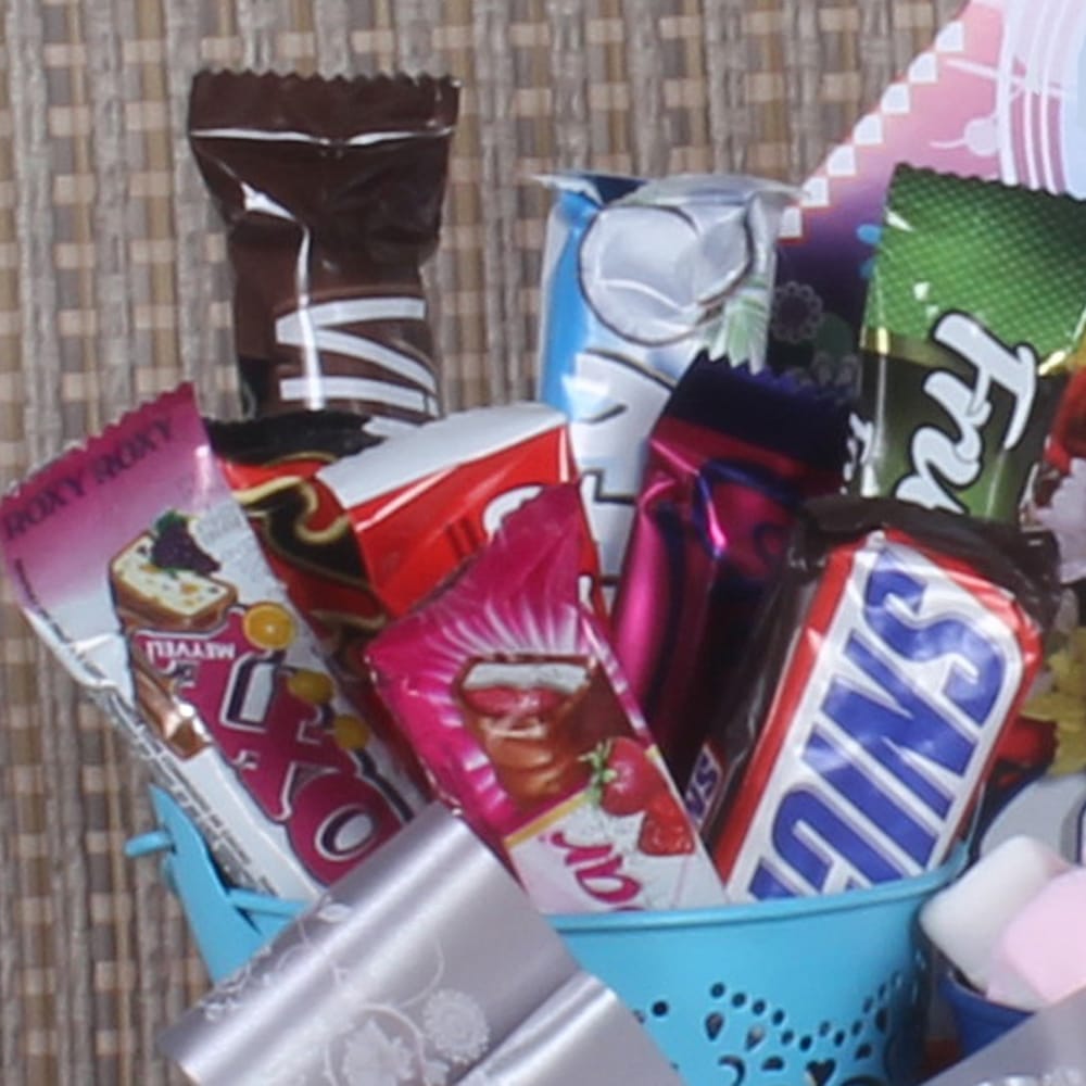 Rakhi Gift Buckets of Marshmallow and Chocolates 