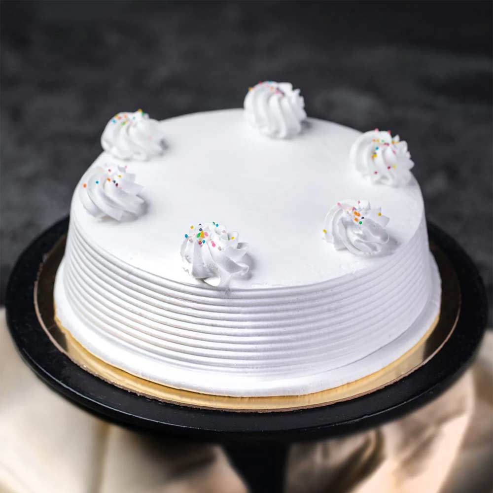 Vanilla Decorated Cake