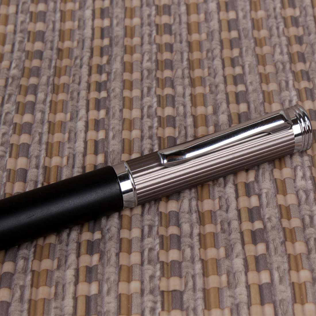 Attractive pen for Mens 