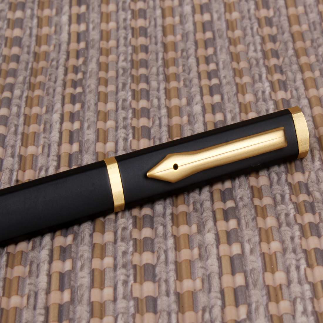 Matte Finish pen