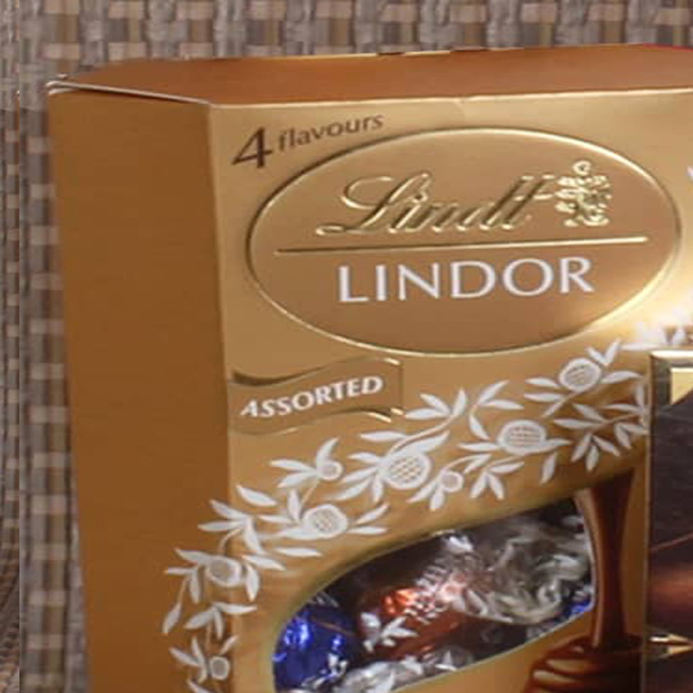 Lind with Lindor Premium Pack