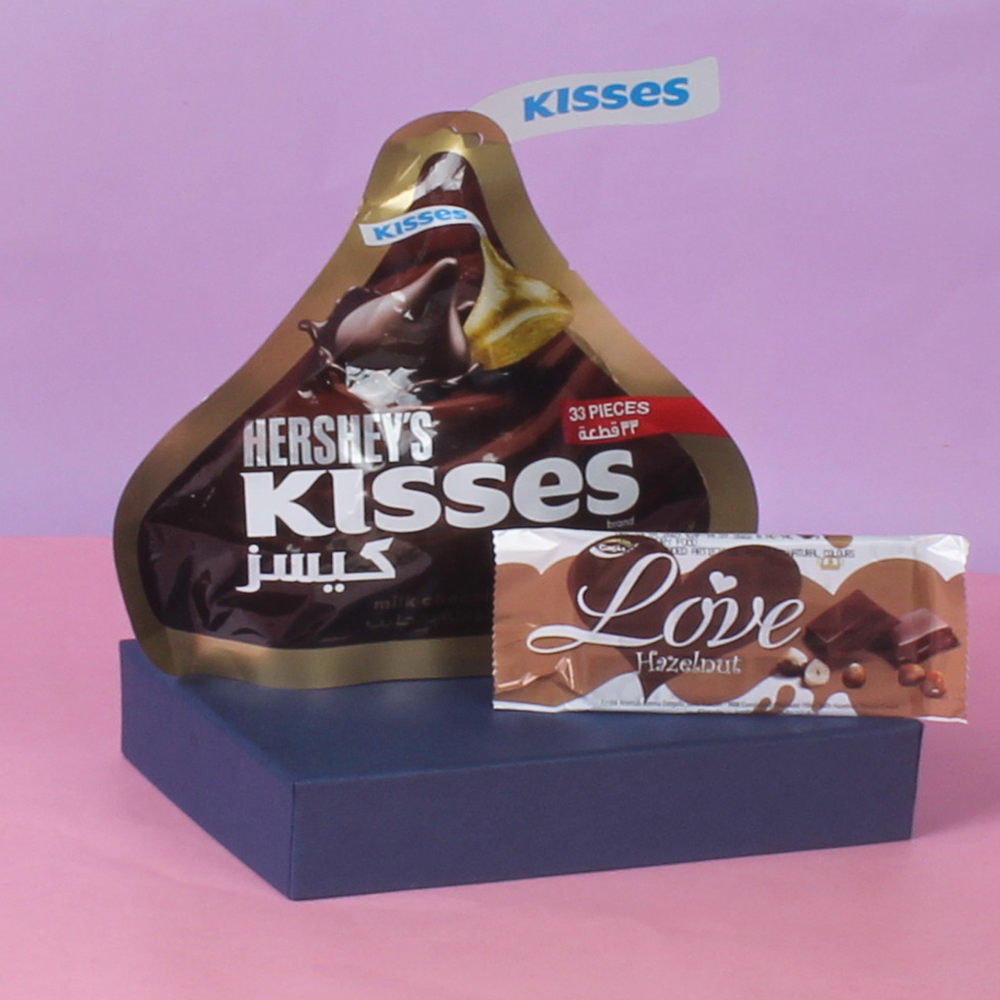 Love Bar with Hershey's Kisses Combo