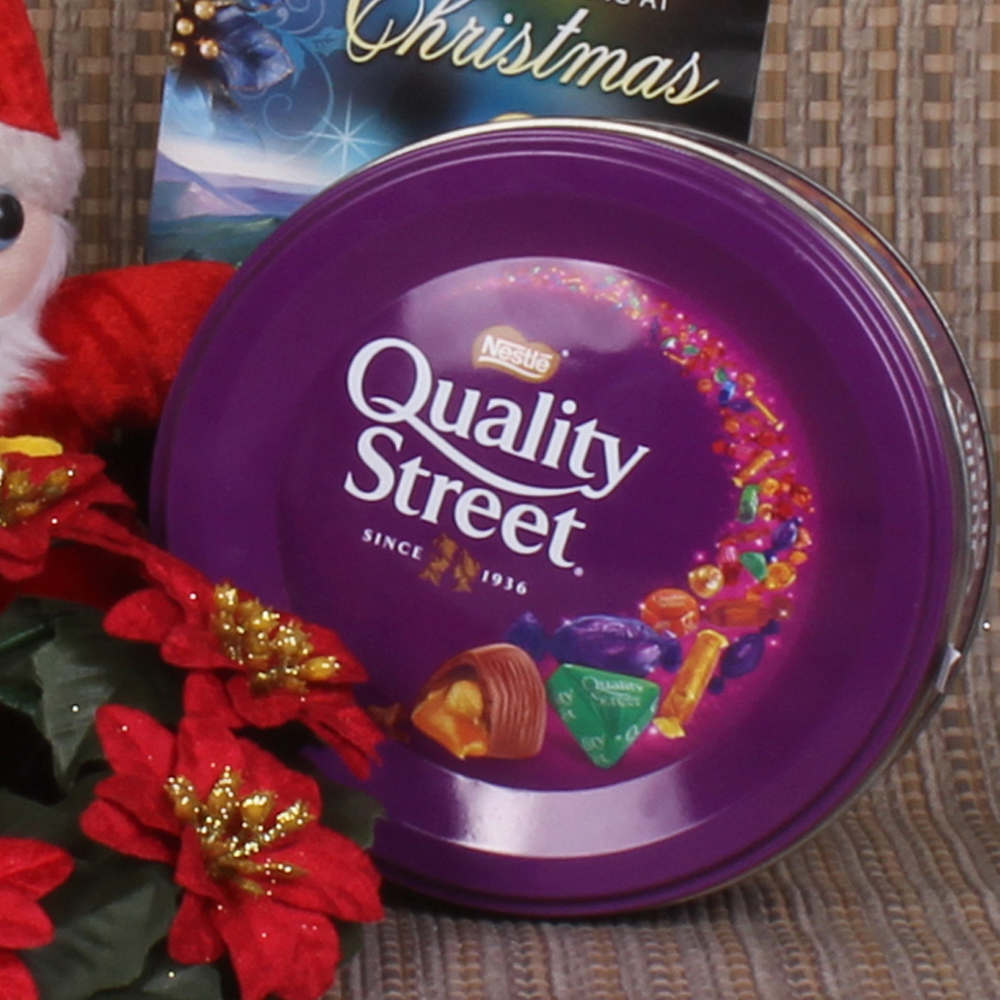 Santa Toy and Rosette Xmas Wreath with Chocolate