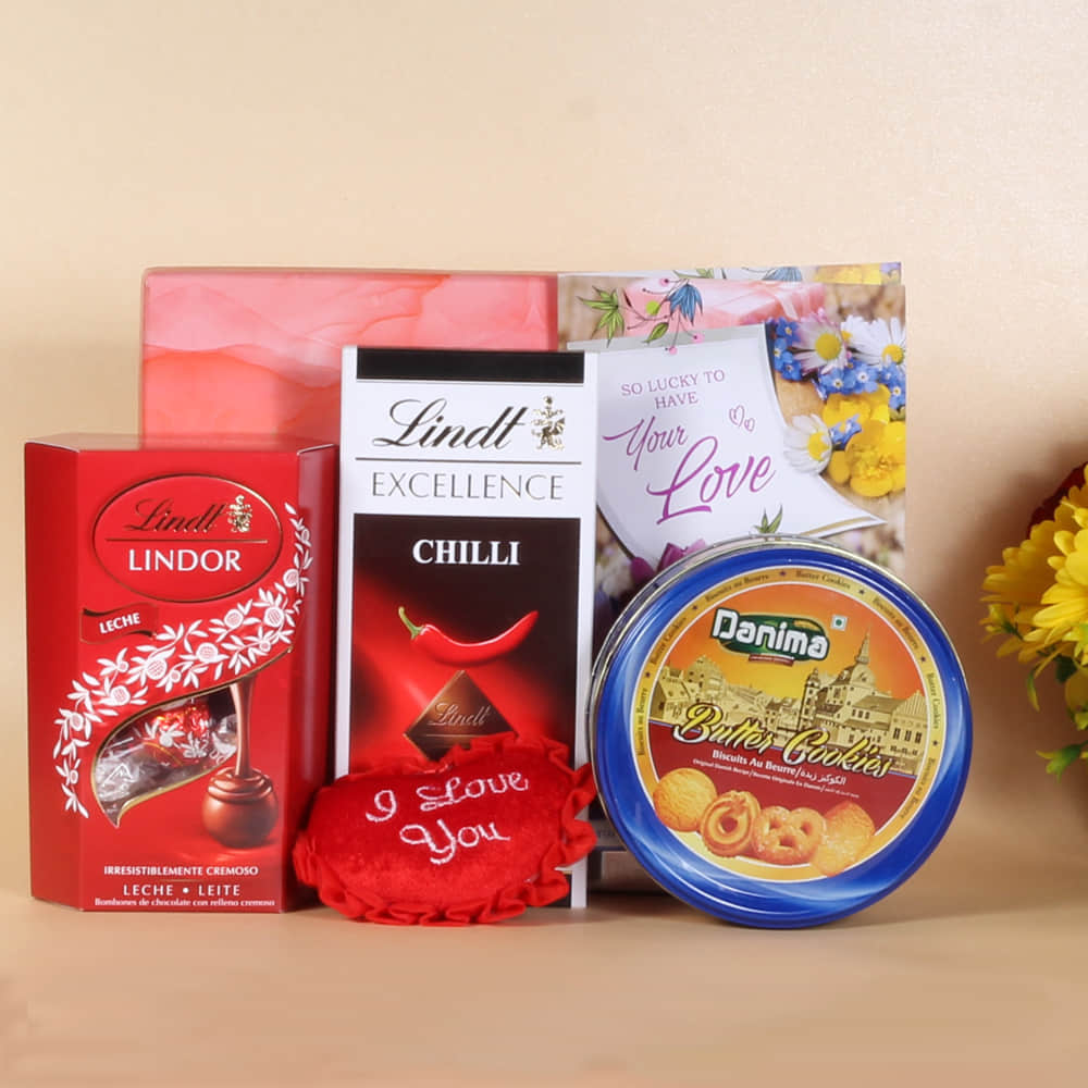 Love Hamper of Lindt Lindor Cookies