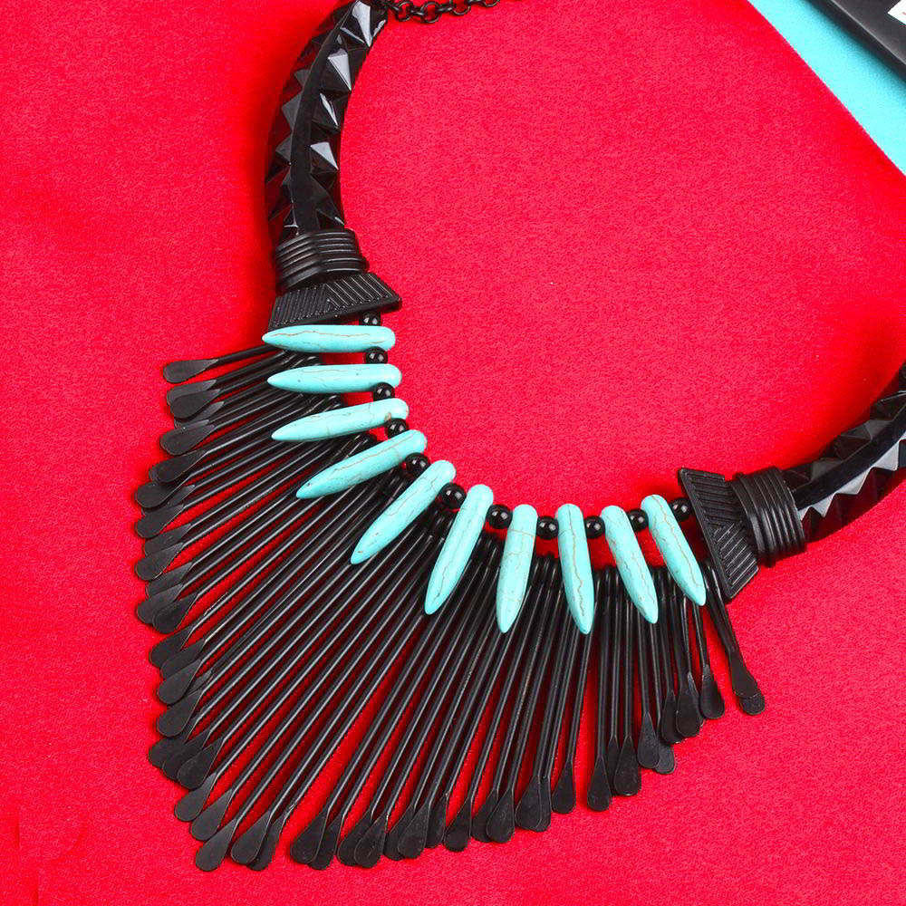 Unique Black Beauty Necklace