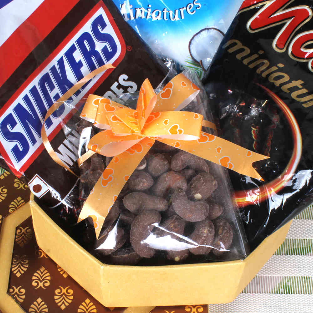 Chocolate hamper with Gold Plated note for diwali