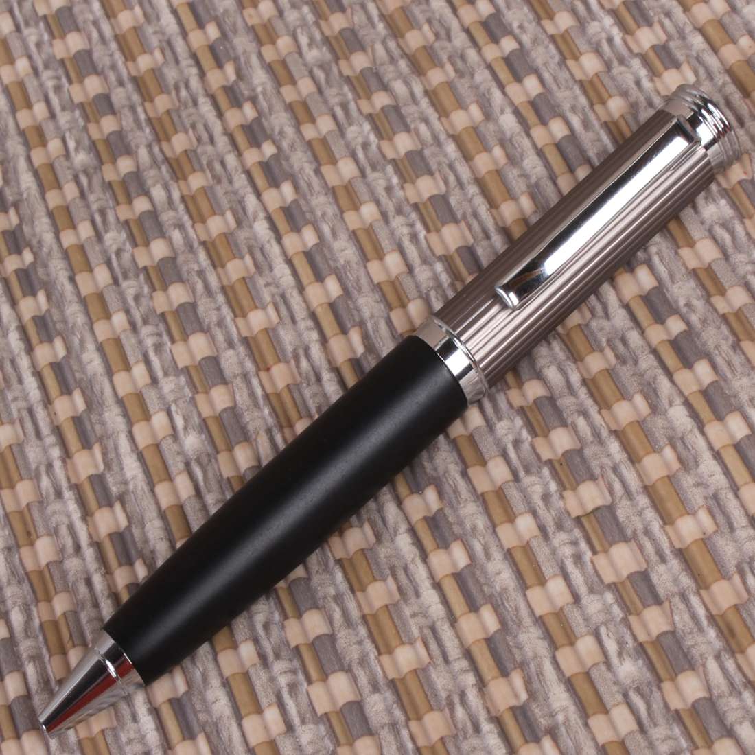 Personalized Grey and Black Pen