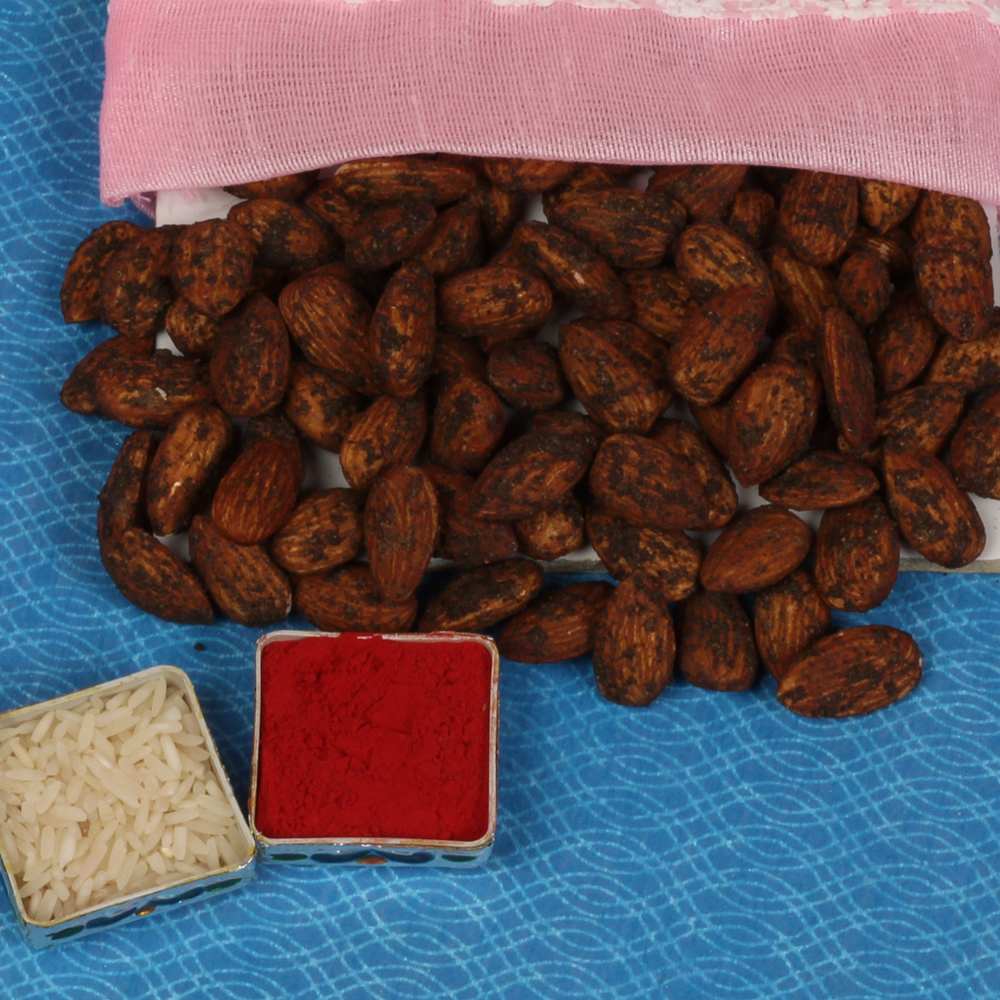 Black Pepper Flavor Almonds with Rakhi